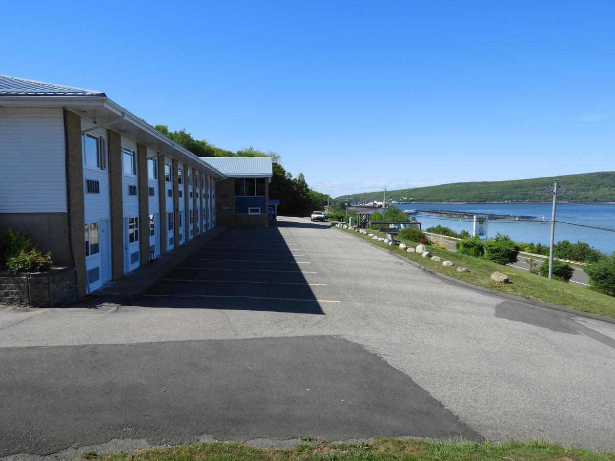 Admiral Digby Inn Restaurant And Cottages Exteriér fotografie
